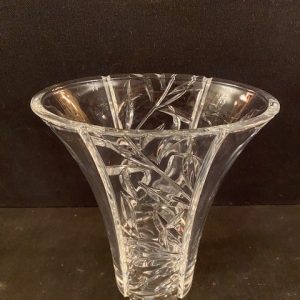 50-Vase Crystal en éventail ouvragé, H19 x LH16 x PH9,5 x DB7,5, Prix 40€