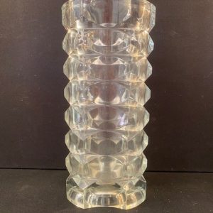 61-Vase en verre moulé 1970, H25 x L11,5, Prix 30€