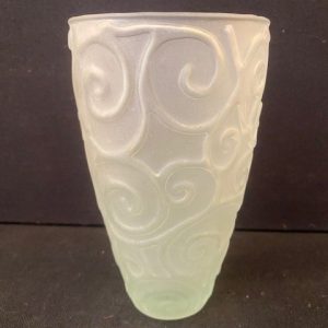 62-Vase en verre opaque, H14,5 x DH8,5, Prix 5€
