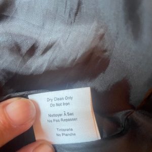 Manteau imitation léopard Donna Karan New York, taille 4