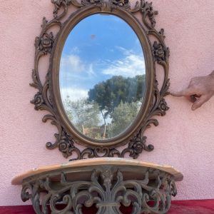 Miroir et console en résine dorée avec marbre rose
