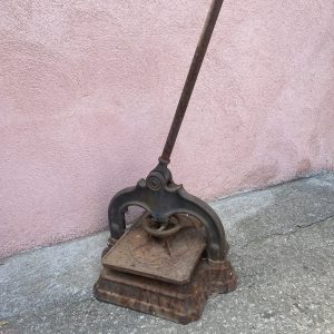 Presse de relieur en fonte