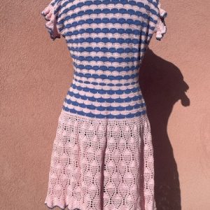 Robe en crochet fait main rose et bleu, Taille 38