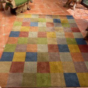 Tapis fait main pure laine d’Inde, collection Cuadros , Naninarauira